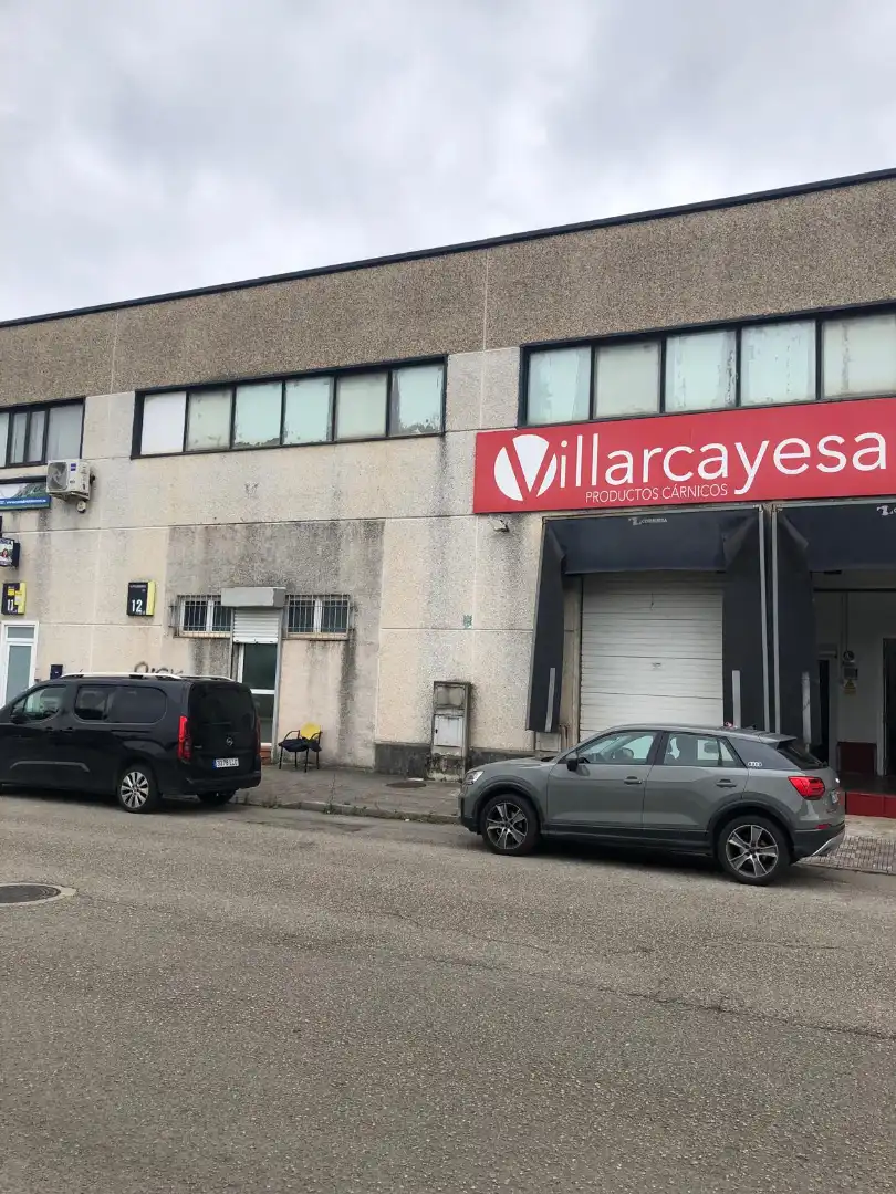 Nau industrial amb ascensor en venda a Calle Gutiérrez Solana, imagen 2