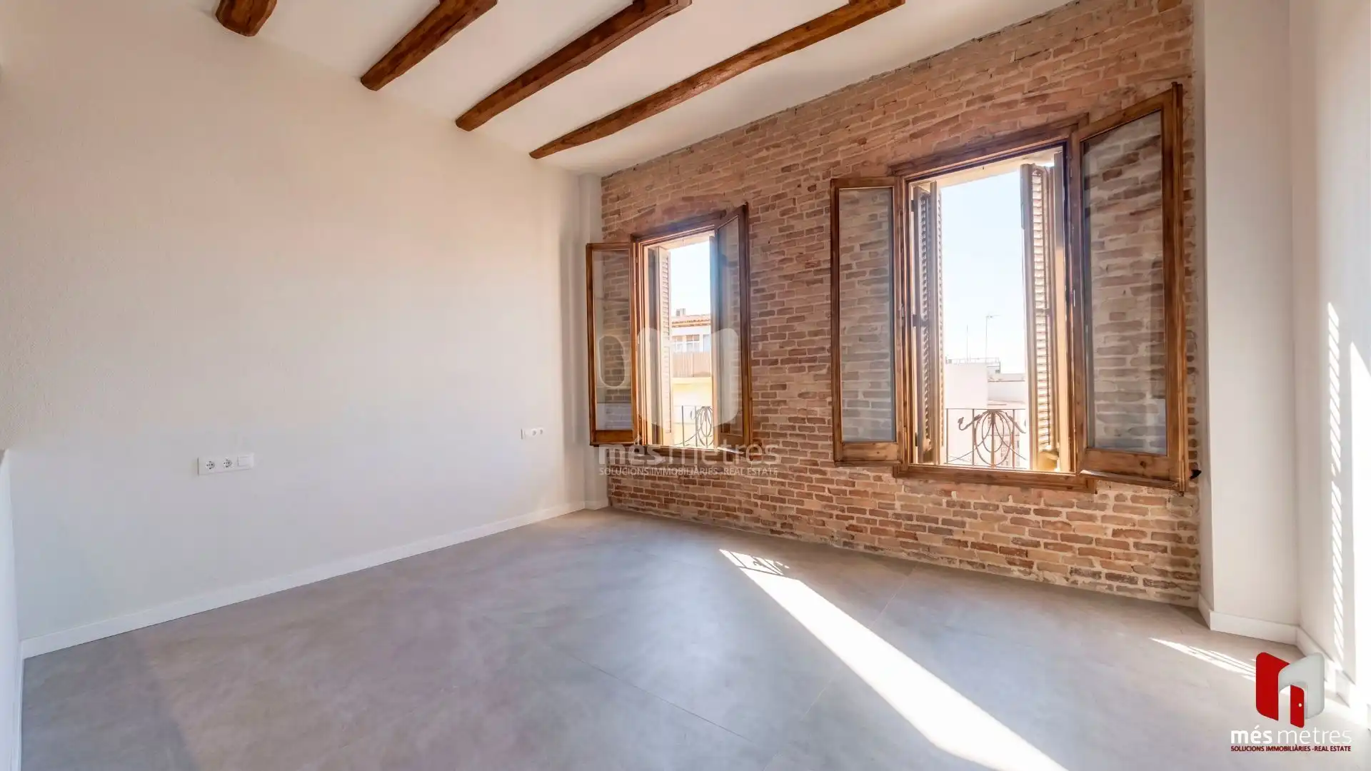 Exterior view of Houses for rent in El Masnou  with Air Conditioner, Heating and Private garden