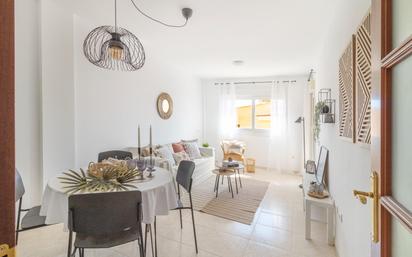 Living room of Flat for sale in Roquetas de Mar  with Terrace and Community pool