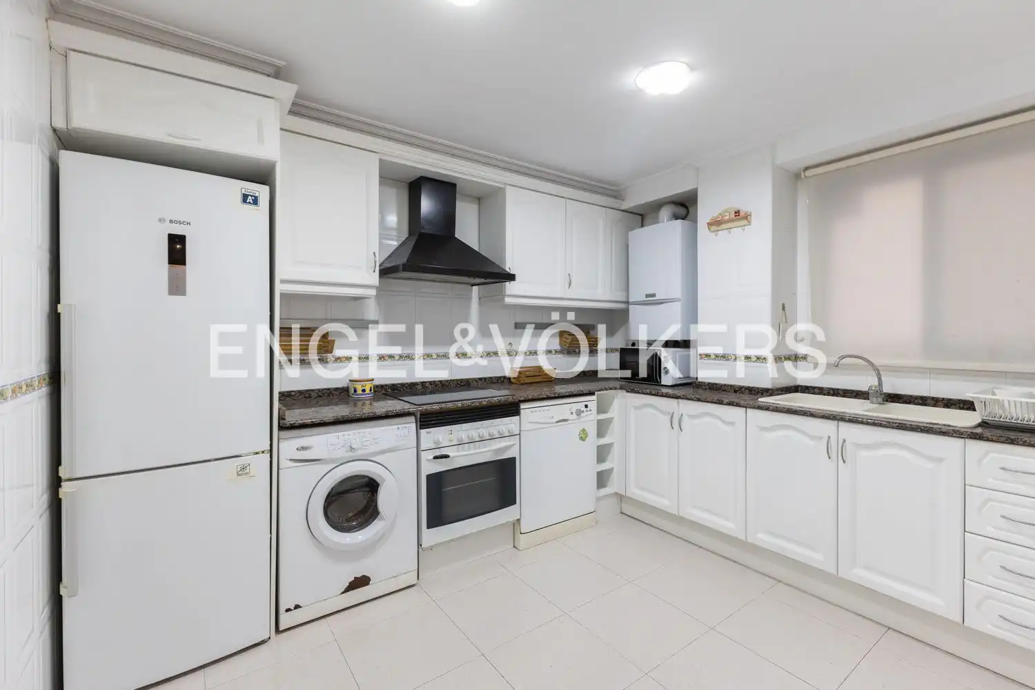 Küche von Wohnung zum Verkauf in Valencia mit Klimaanlage, Heizung und Terrasse