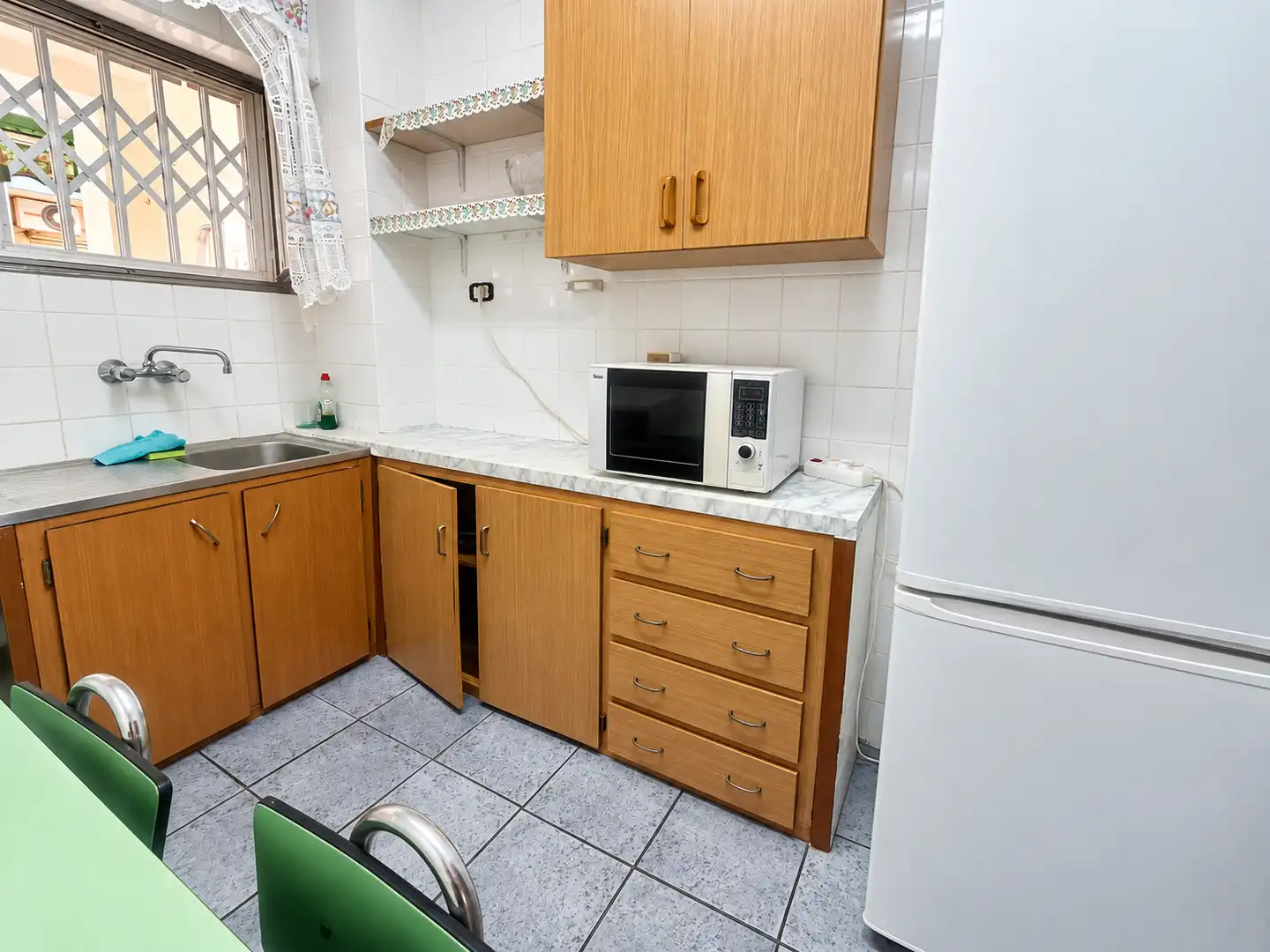 Kitchen of Flat for sale in Sagunto / Sagunt  with Terrace, Furnished and Oven