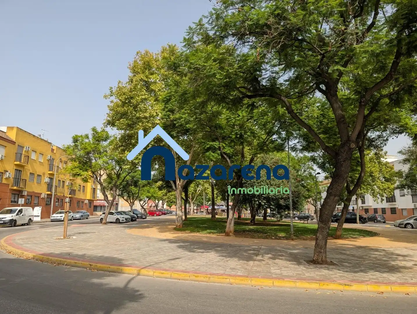 Vista exterior de Piso en venta en Dos Hermanas con Aire acondicionado, Calefacción y Balcón
