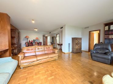 Piso con balcón en venta en Plaça de la Corona