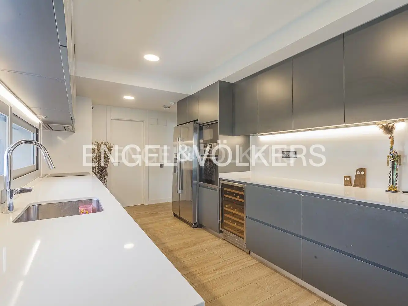 Kitchen of Attic for sale in Sant Cugat del Vallès  with Air Conditioner, Heating and Private garden
