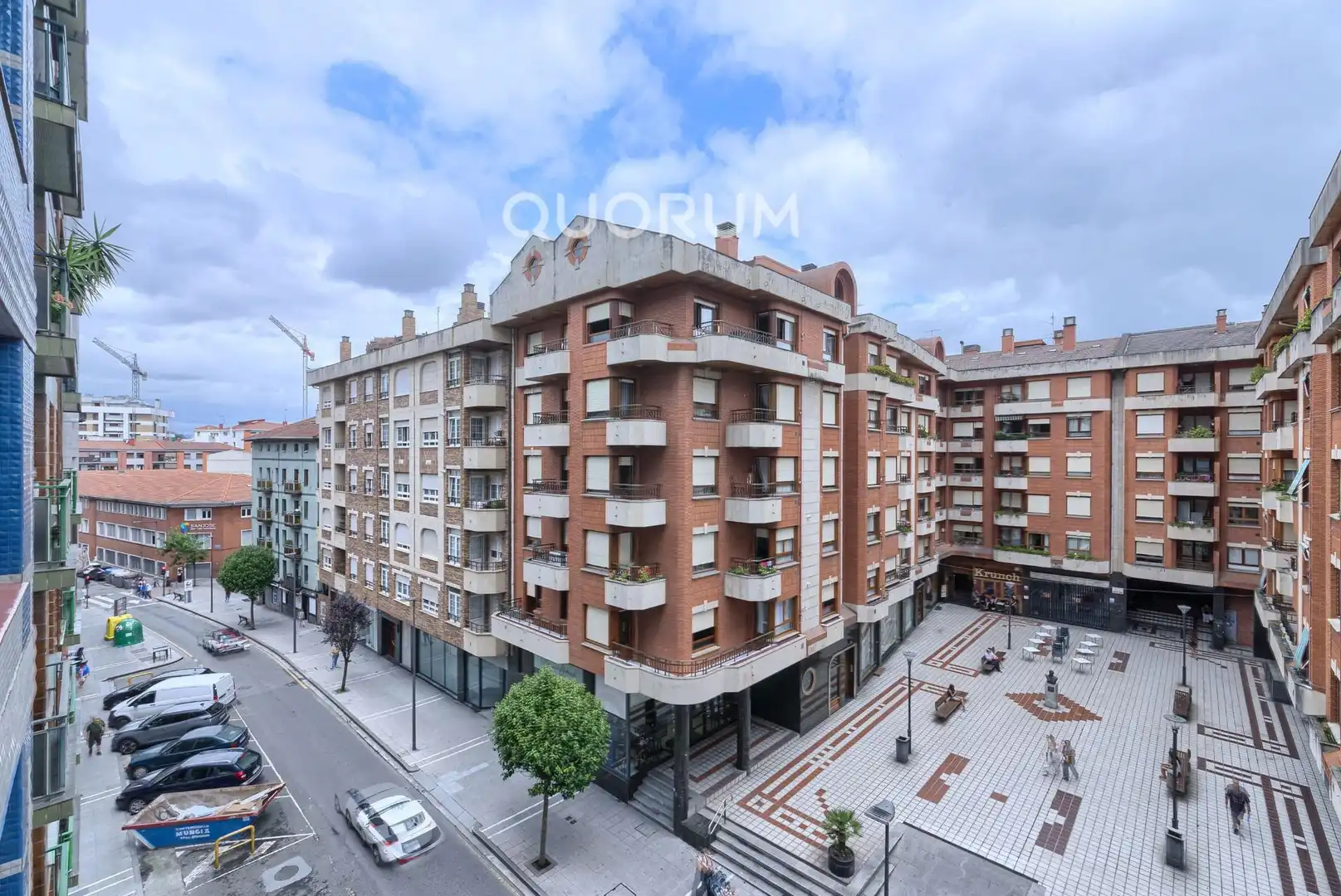 Vista exterior de Piso en venta en Basauri  con Calefacción, Terraza y Amueblado