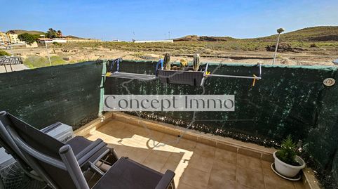 Foto 4 de Piso en venta en Calle Victoria, Cho - Parque de la Reina, Arona