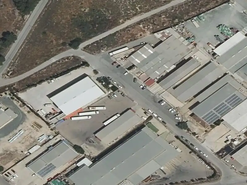 Business premises for sale in CL ALMAZARA(ASCOY-POLIGONO) (ASCOY)