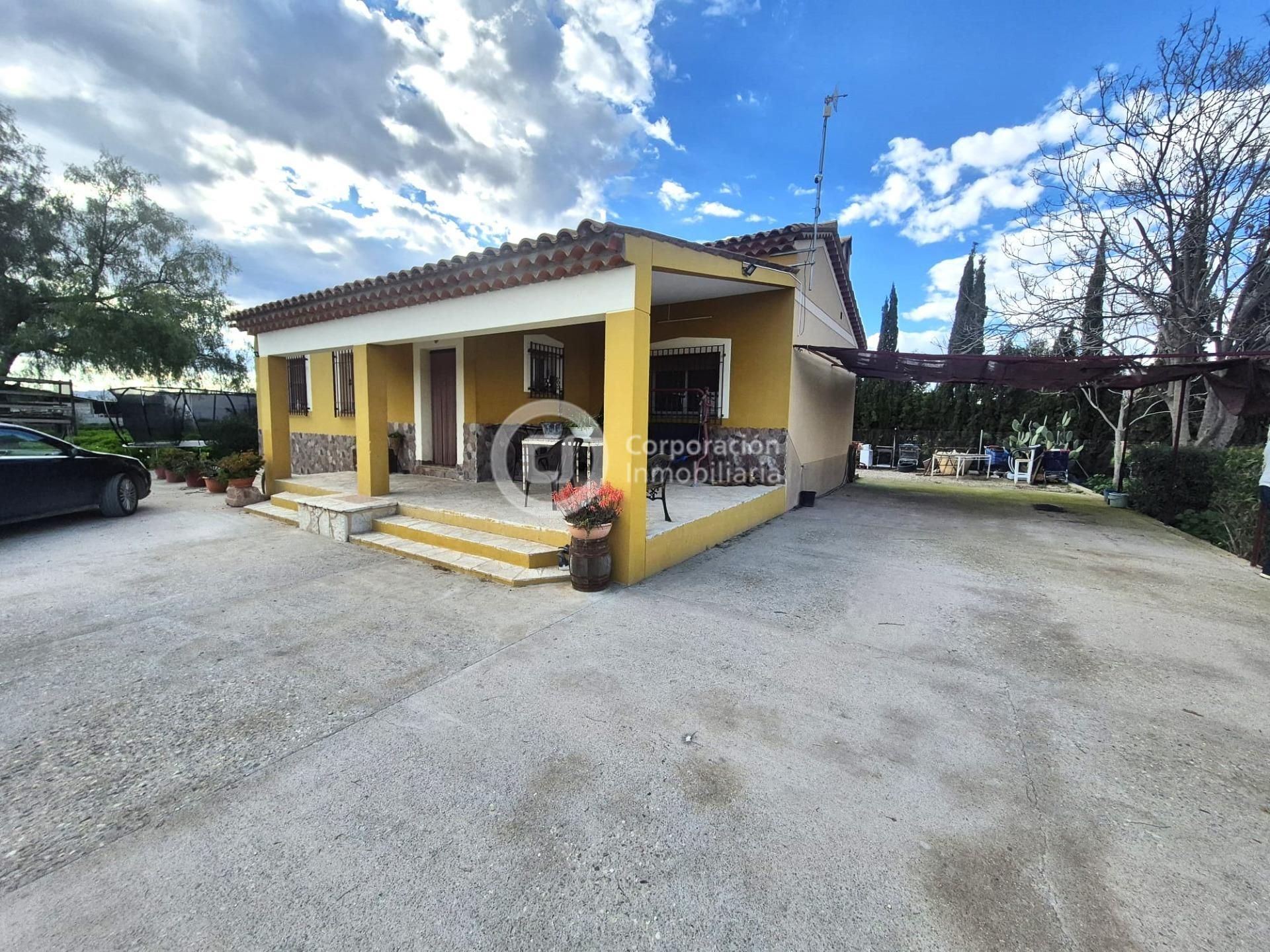 Vista exterior de Finca rústica en venda en Lorca amb Jardí privat
