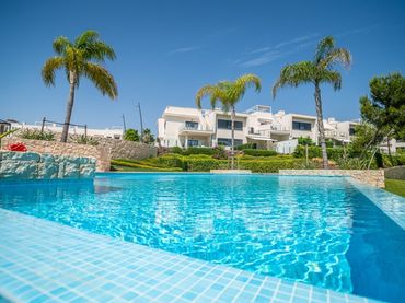 Pis amb piscina en venda a Pilar de la Horadada ciudad