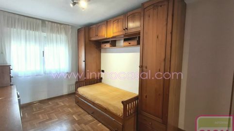 Foto 4 de Piso de alquiler en Centro, Avilés
