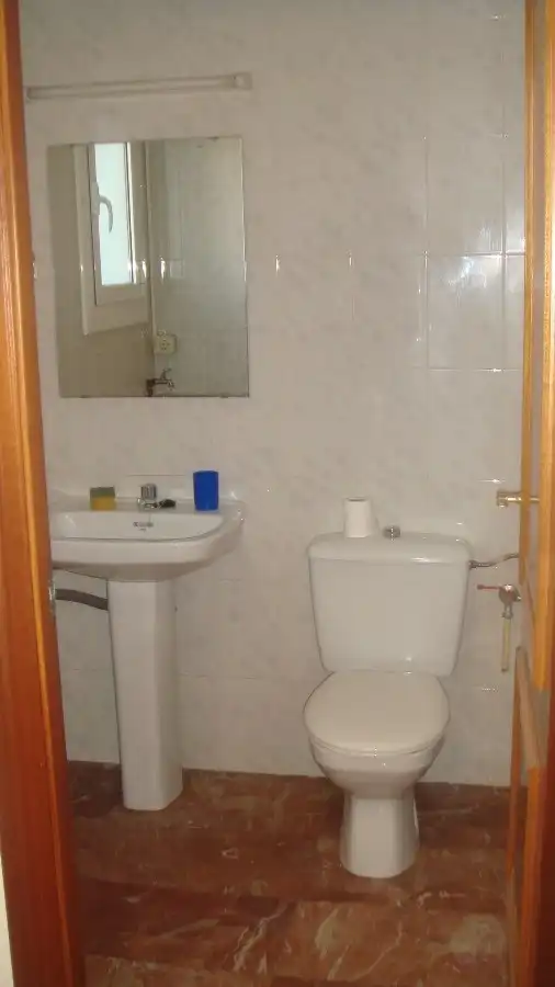 Baño de Oficina de alquiler en Cerdanyola del Vallès