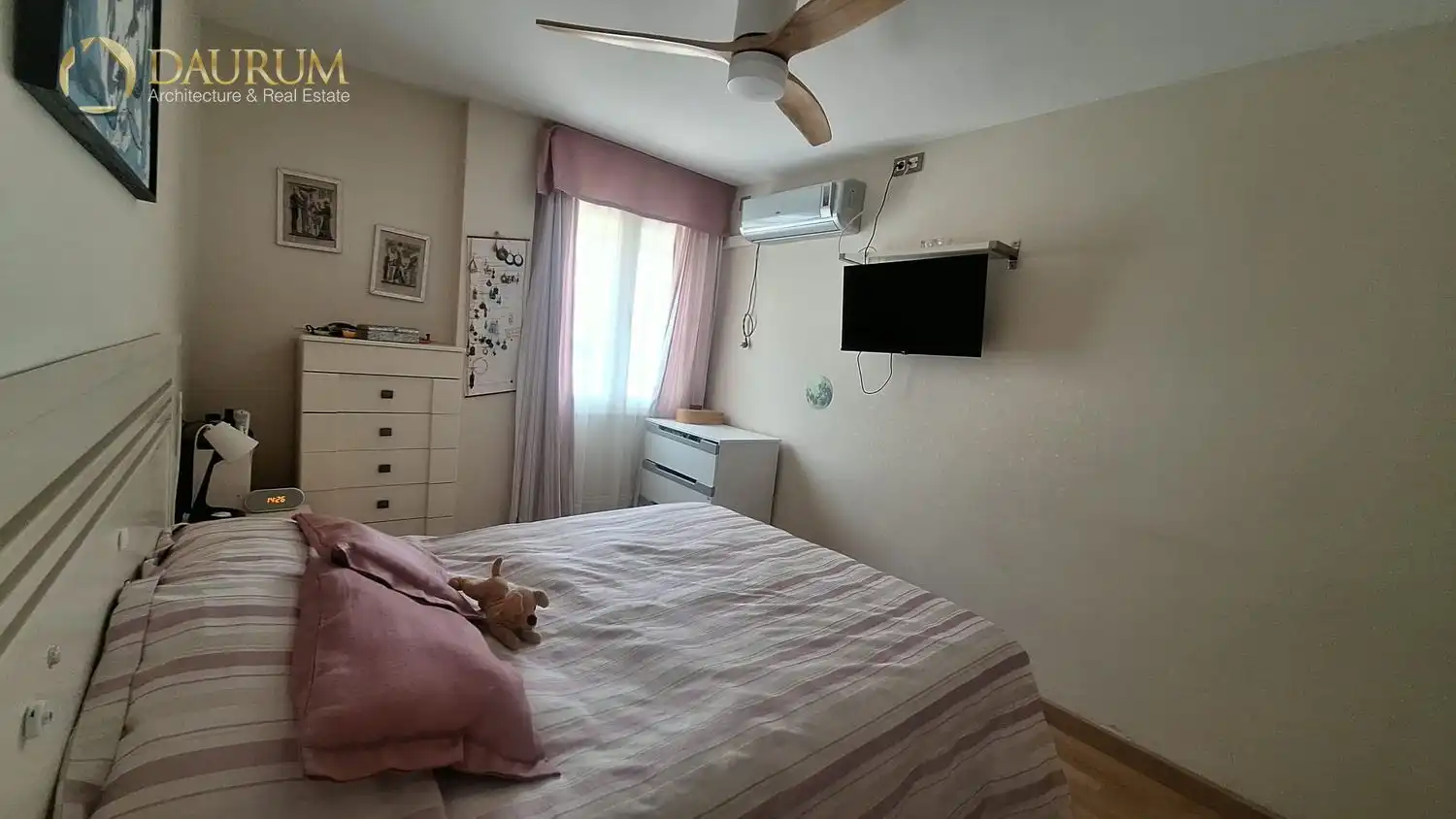 Dormitori de Dúplex en venda en Sevilla amb Aire condicionat, Calefacció i Terrassa