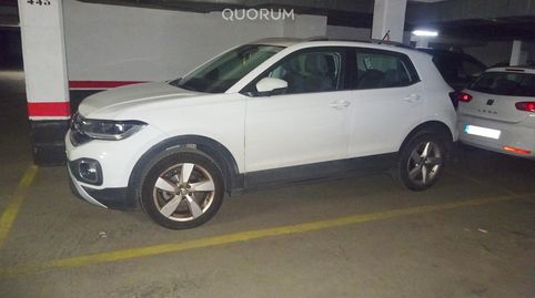 Foto 2 de Garaje en venta en Txurdinaga, Bilbao