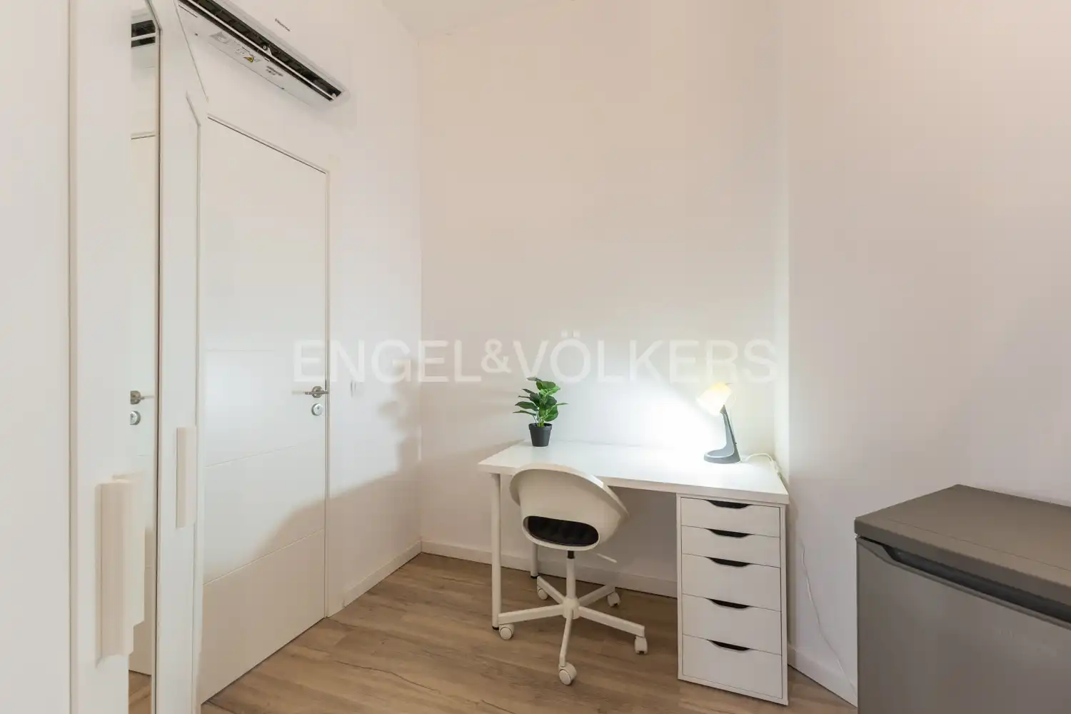 Habitación de Piso en venta en Valencia con Aire acondicionado, Calefacción y Trastero