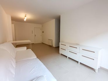 Appartamento con balcone in vendita a Centre