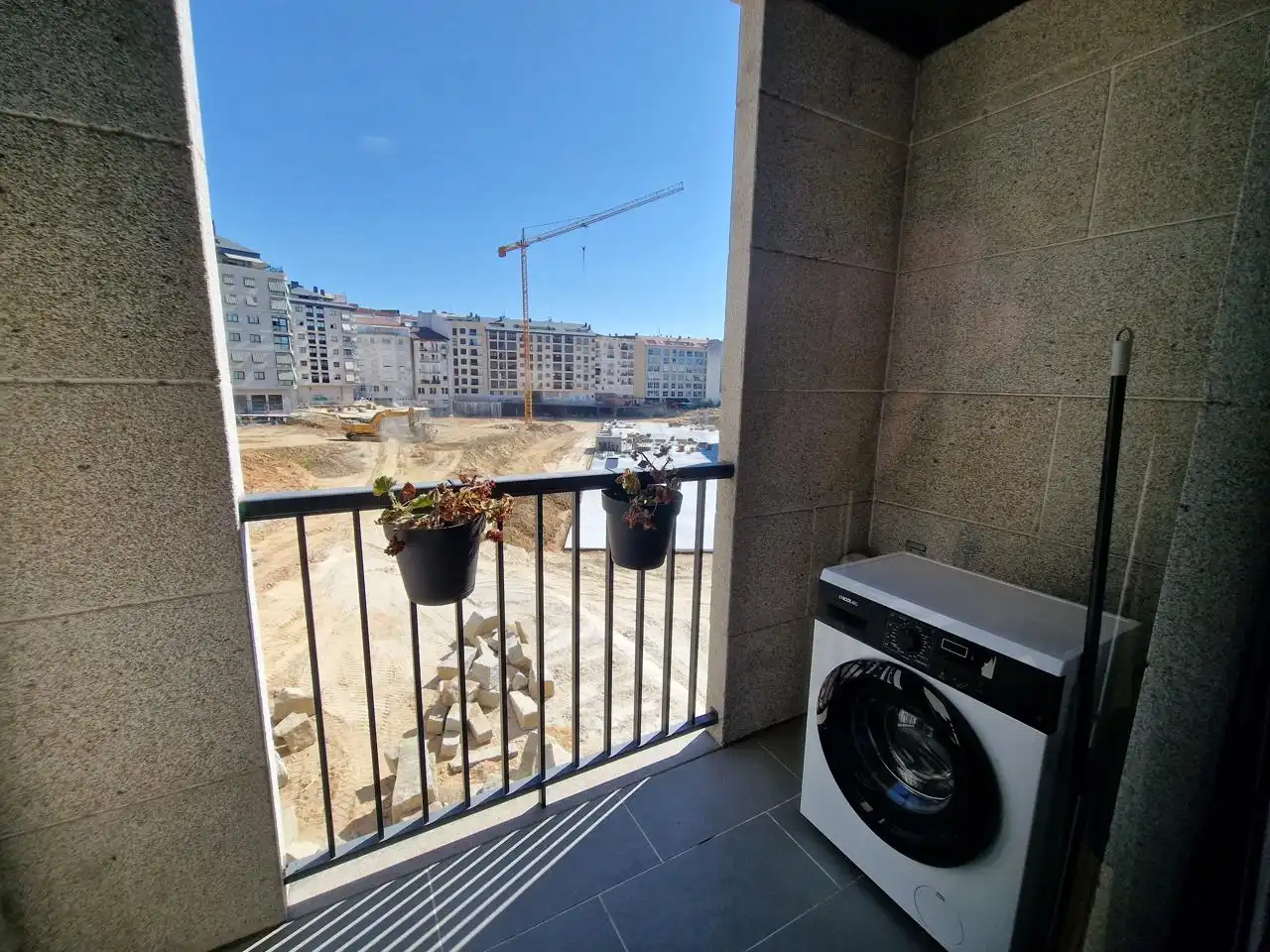 Terrassa de Pis de lloguer en Ourense Capital  amb Calefacció, Parquet i Terrassa
