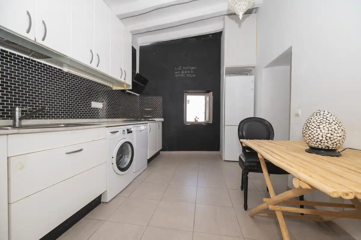 Kitchen of Flat for sale in Eivissa  with Air Conditioner, Heating and Terrace