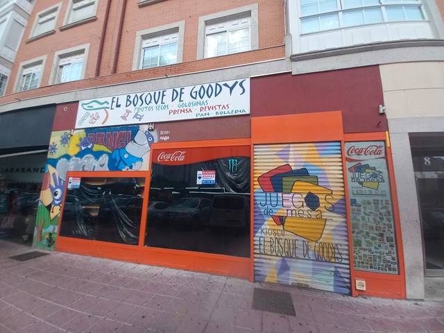 Local comercial en Alquiler en Avenida de la Libertad, 8 en Laguna de Duero