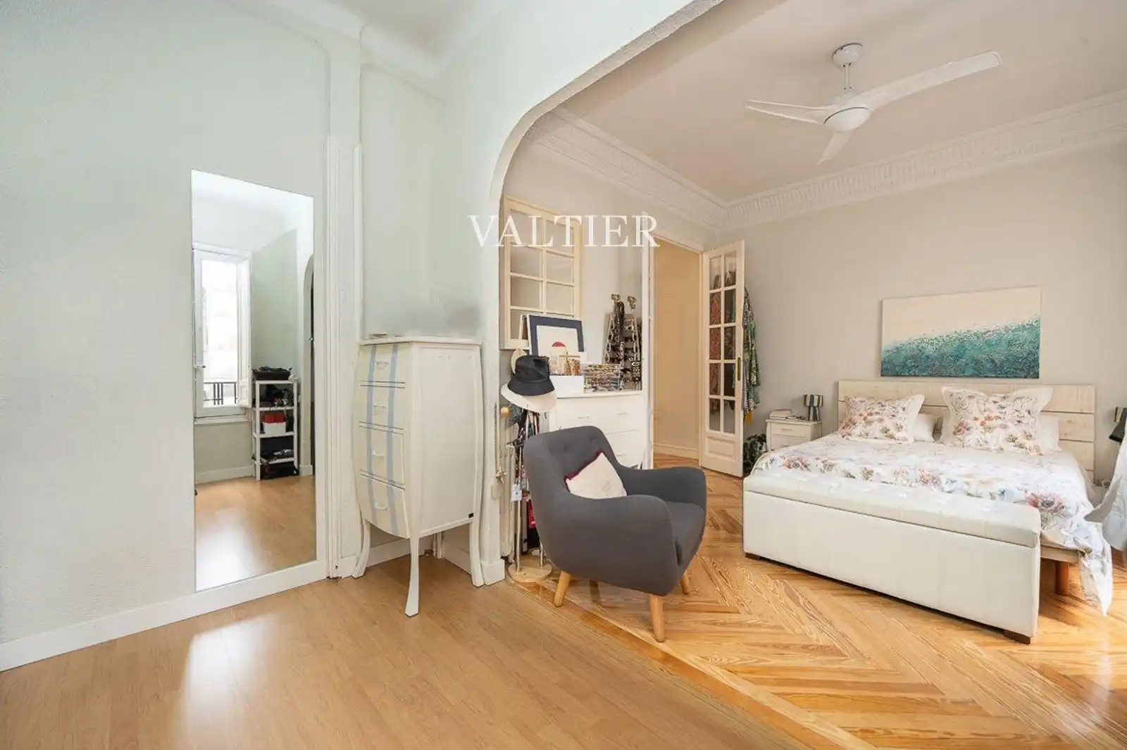 Flat with lift for sale in Zurbano, imagen 4
