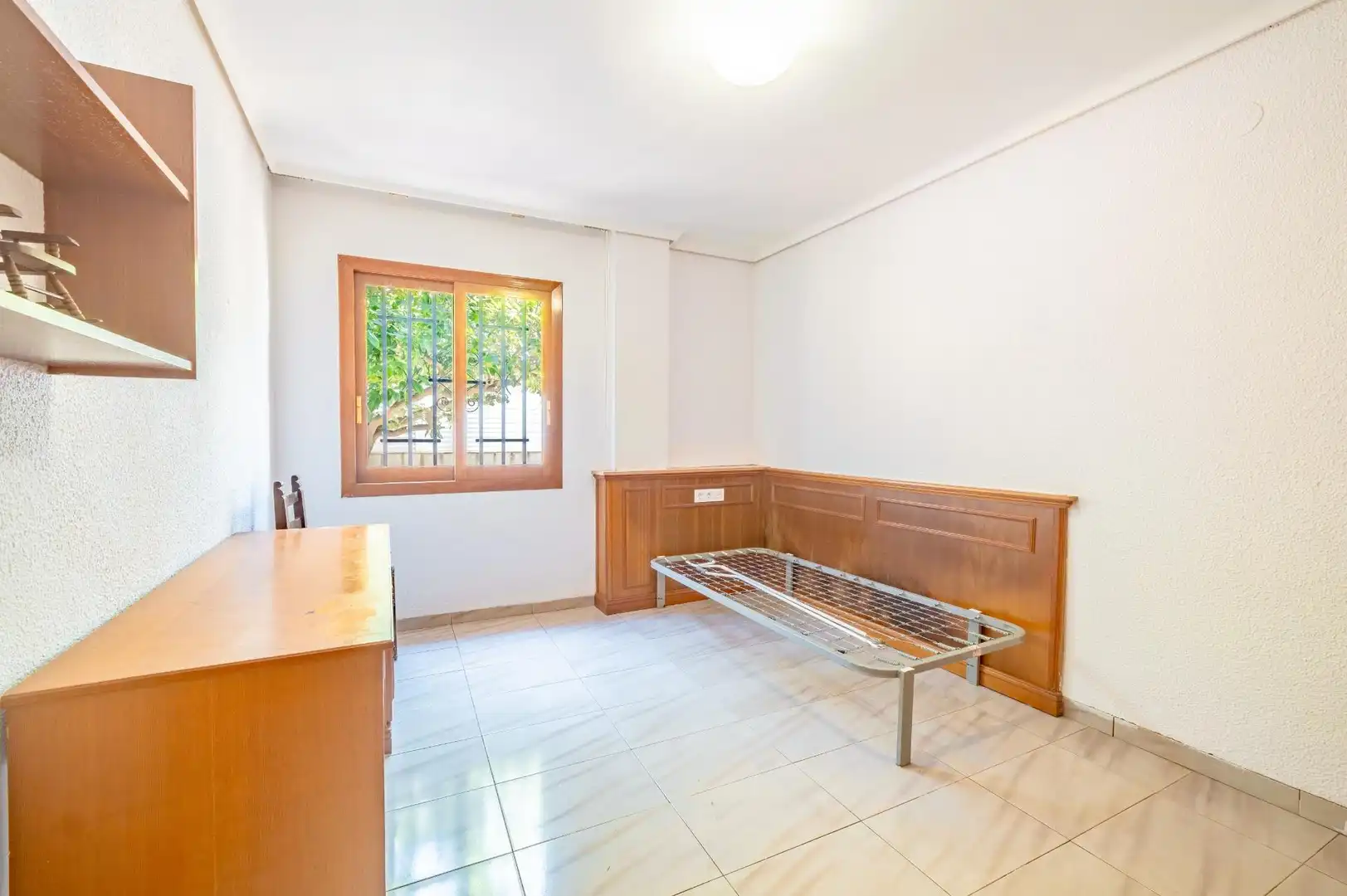 Dormitori de Casa o xalet en venda en Benicasim / Benicàssim amb Balcó i Piscina comunitària