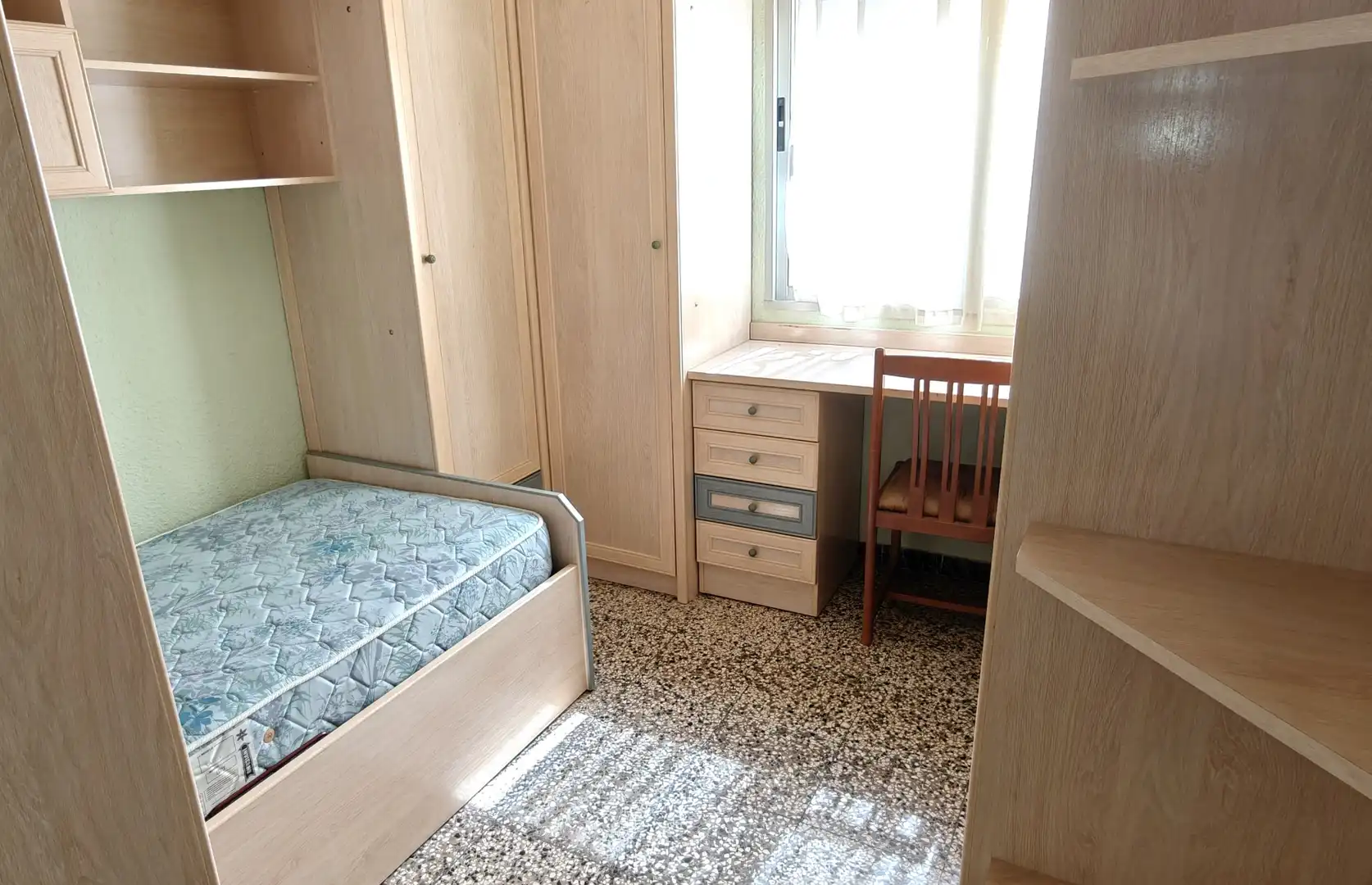 Habitación de Piso en venta en Zaragoza