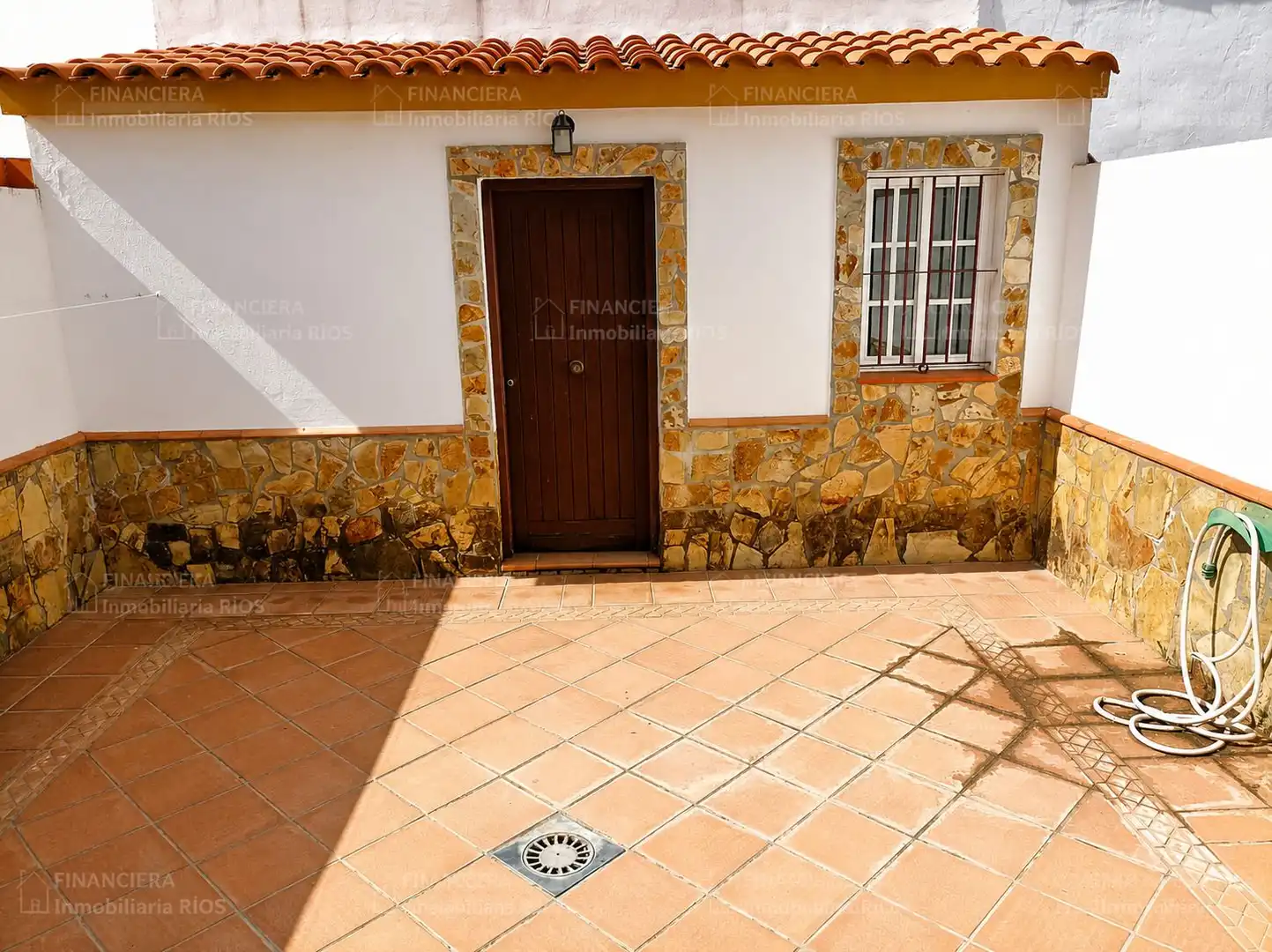 Terrace of Houses for sale in Alcalá de Guadaira  with Air Conditioner, Terrace and Storage room