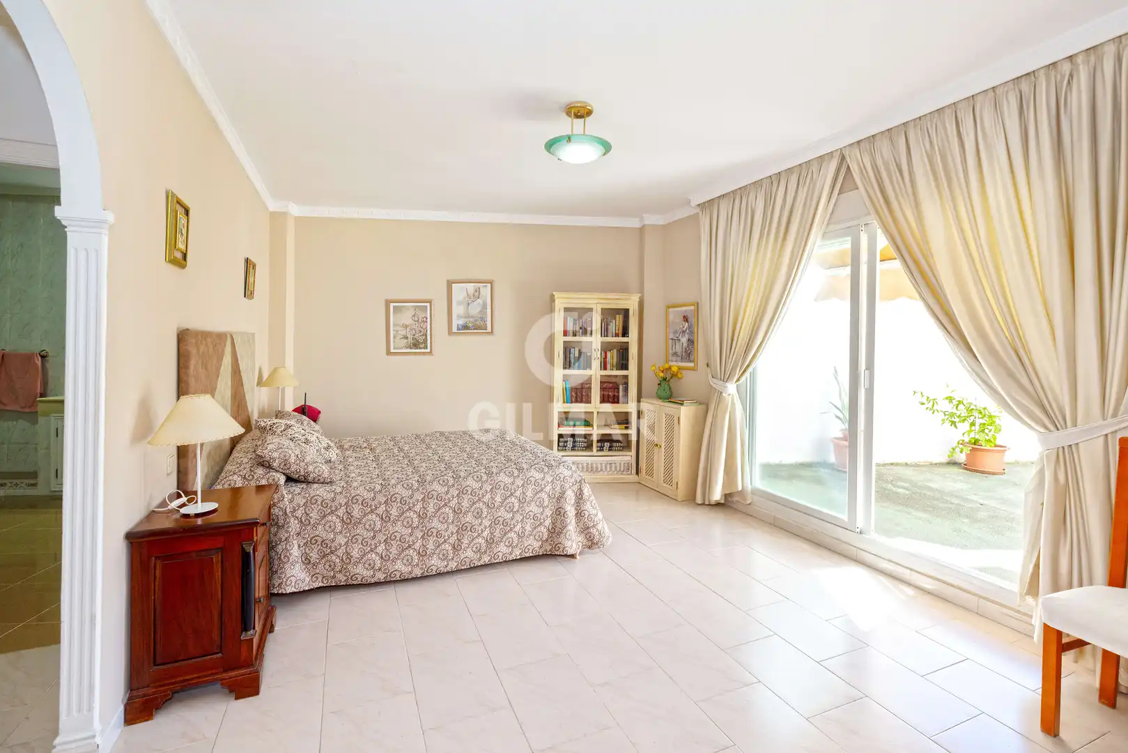 Habitación de Casa adosada en venta en Marbella