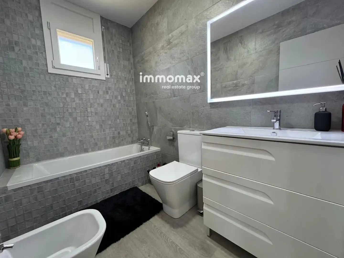 Baño de Casa o chalet en venta en Vallirana con Aire acondicionado, Calefacción y Terraza