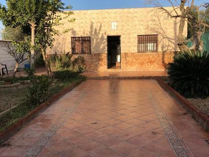 Exterior view of Country house for sale in Coria del Río  with Swimming Pool and Furnished