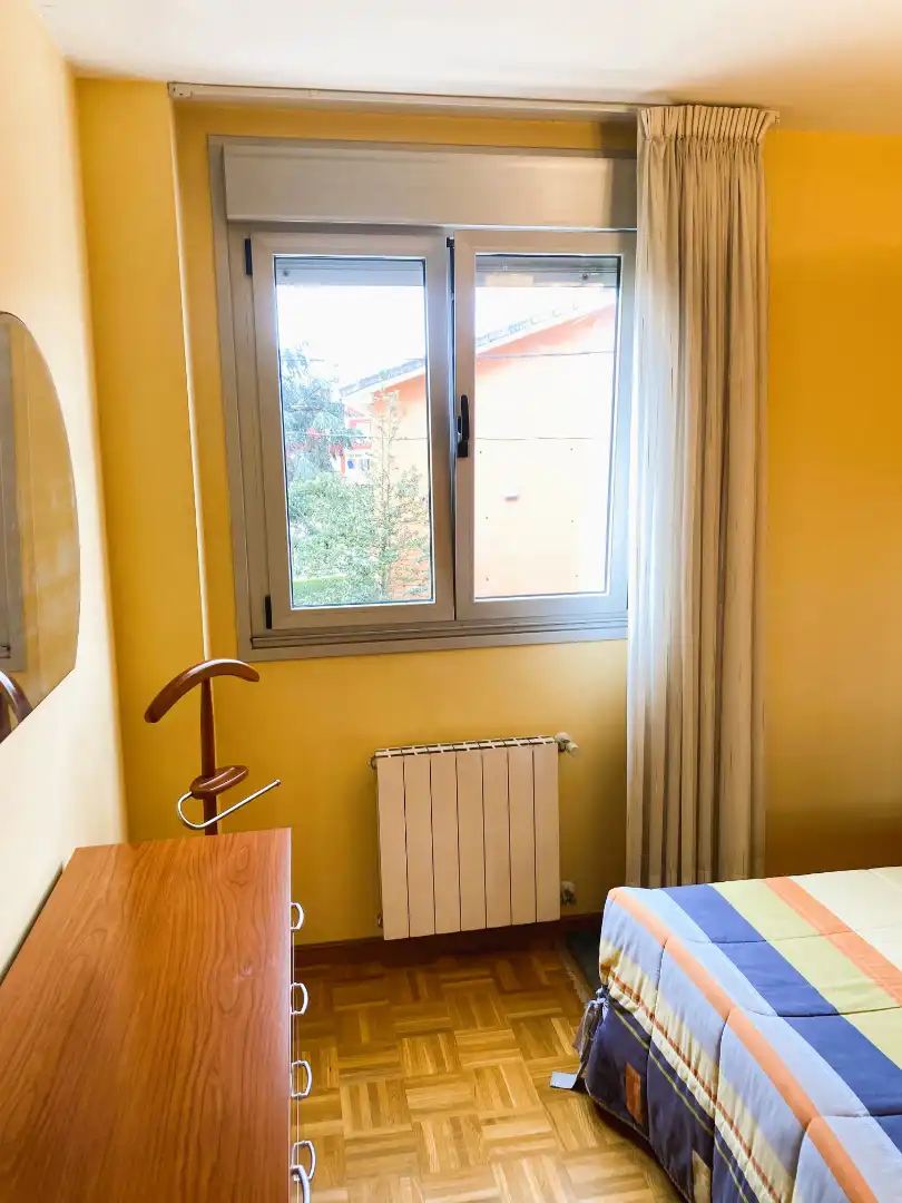 Bedroom of Flat for sale in Avilés  with Heating, Parquet flooring and Storage room