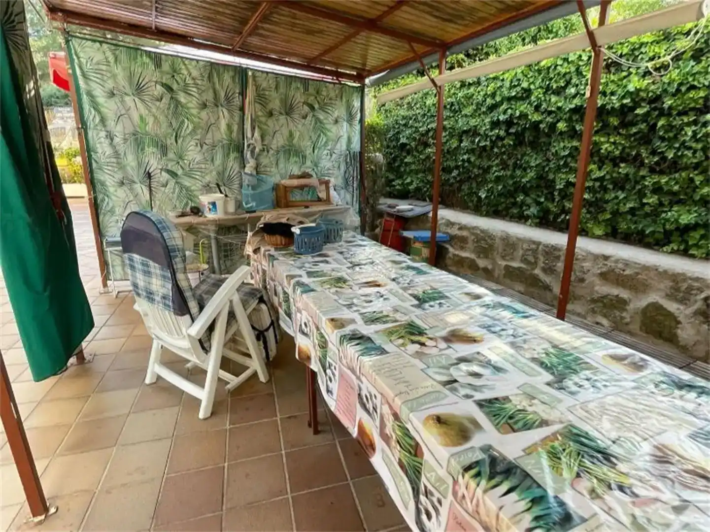 Terrassa de Pis en venda en Las Navas del Marqués  amb Jardí privat i Moblat