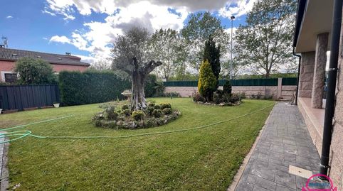Foto 3 von Haus oder Chalet zum Verkauf in Villaquilambre, León