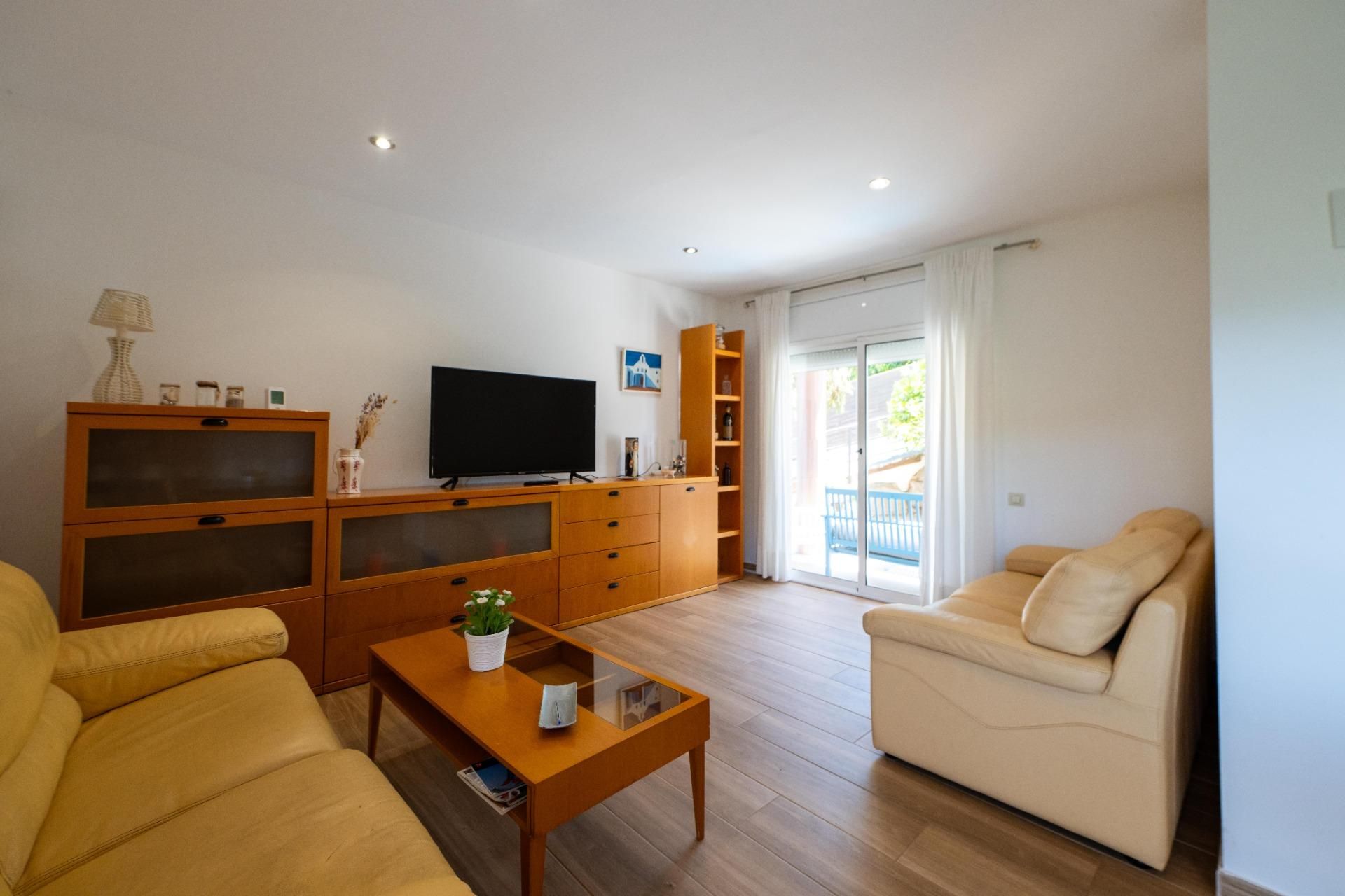 Living room of Houses for sale in Sant Cebrià de Vallalta  with Air Conditioner, Private garden and Terrace