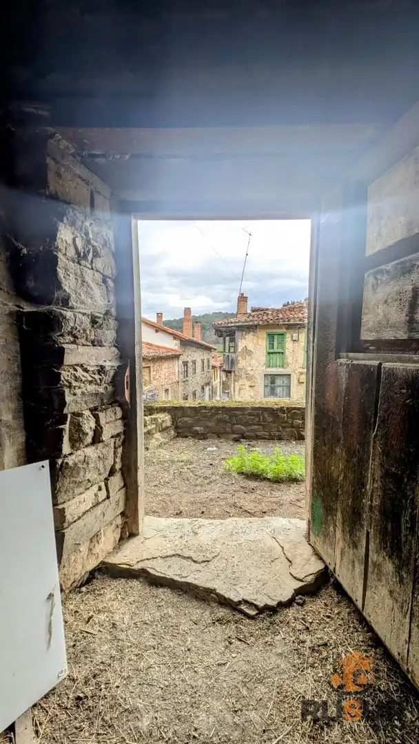 Vista exterior de Finca rústica en venta en Cabezón de Liébana con Balcón