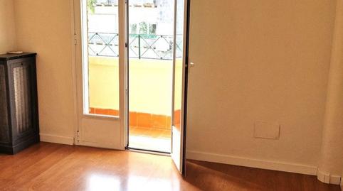 Photo 2 of Flat for rent in Calle del Doce de Octubre, Niño Jesús,  Madrid Capital