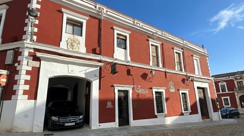 Edificio histórico en Plaza de Armas  Fernán Núñez Córdoba  1.220 m2  Oportunidad única, imagen 2