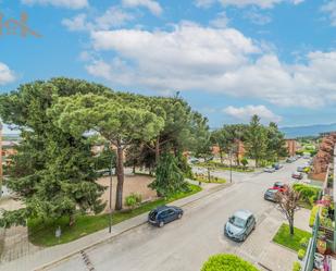 Vista exterior de Pis en venda en Collado Mediano amb Calefacció, Terrassa i Traster