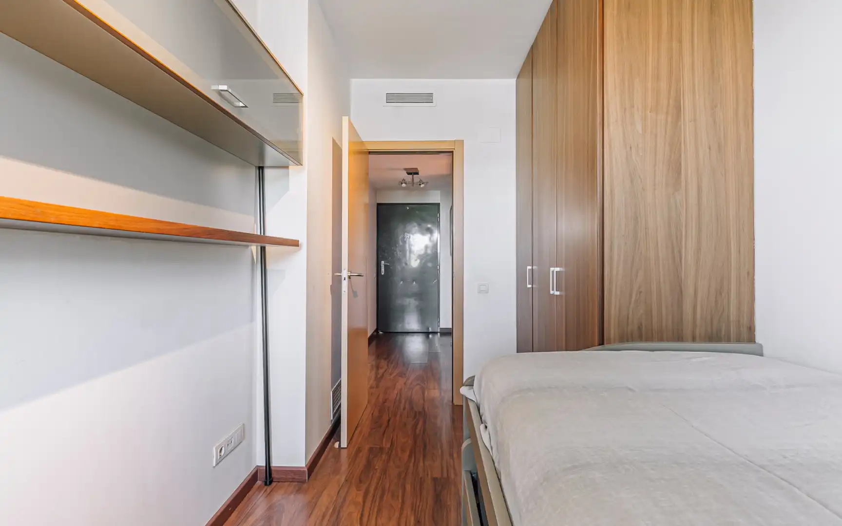 Flat for sale in Ignacio Iglesias, El Papiol