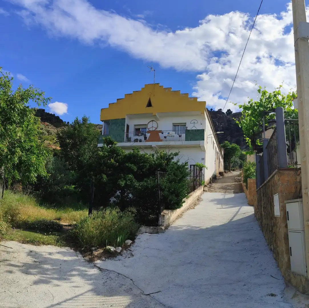 Casa amb terrassa en venda a Serón, imagen 2
