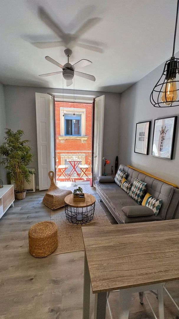 Flat to rent in Calle Capitán Gallarza, Casco Antiguo