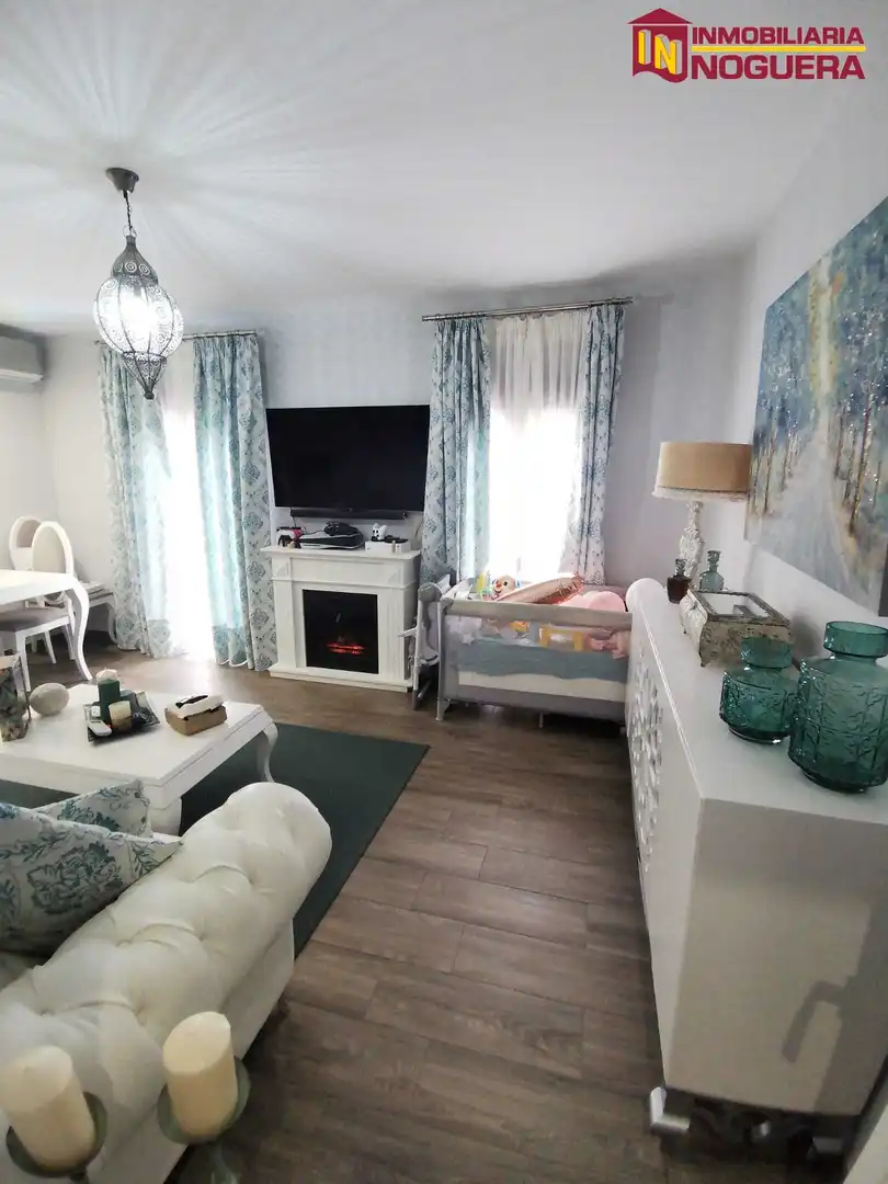 Living room of Flat for sale in Écija  with Air Conditioner and Balcony