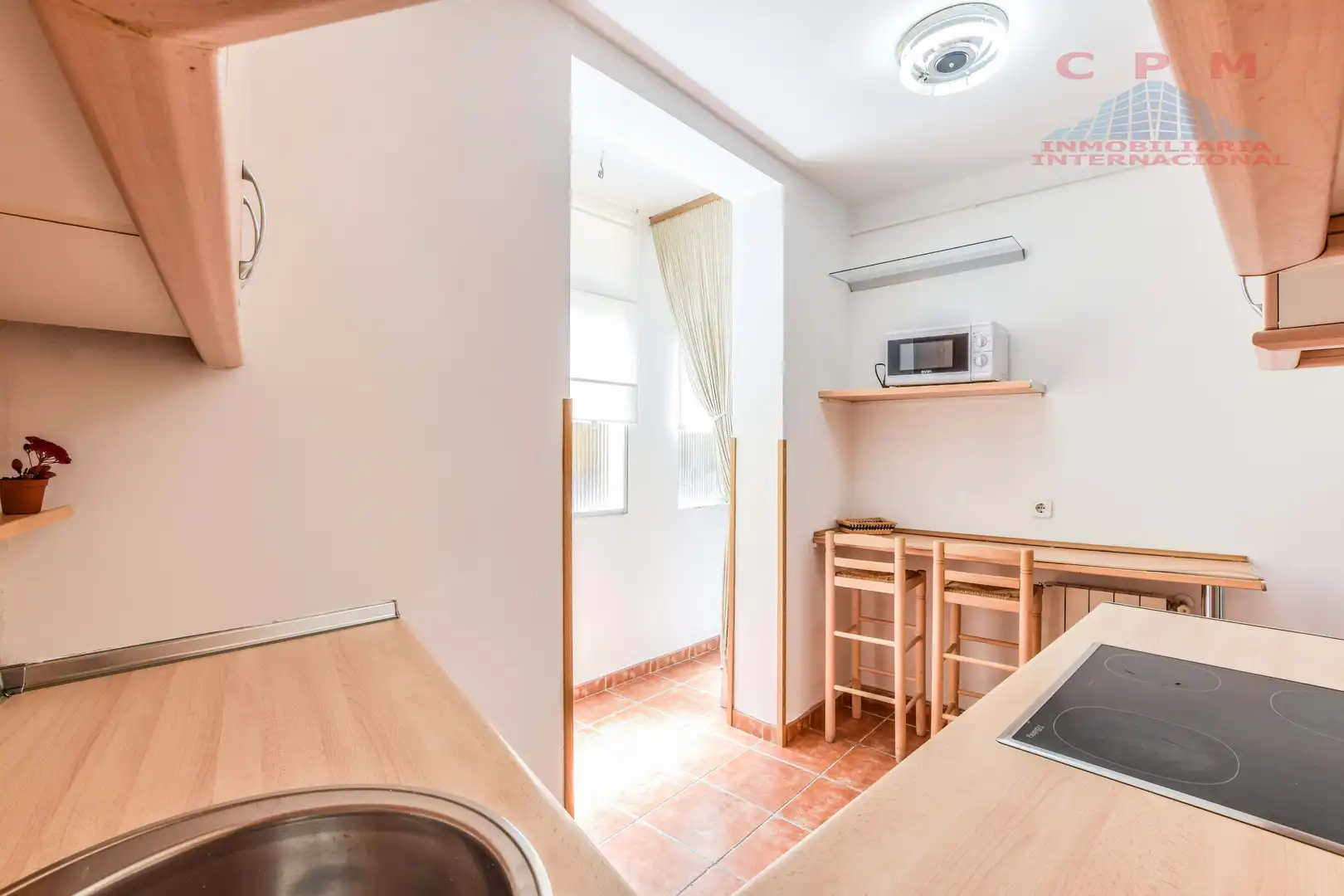 Cocina de Piso de alquiler en Madrid con Calefacción, Parquet y Amueblado