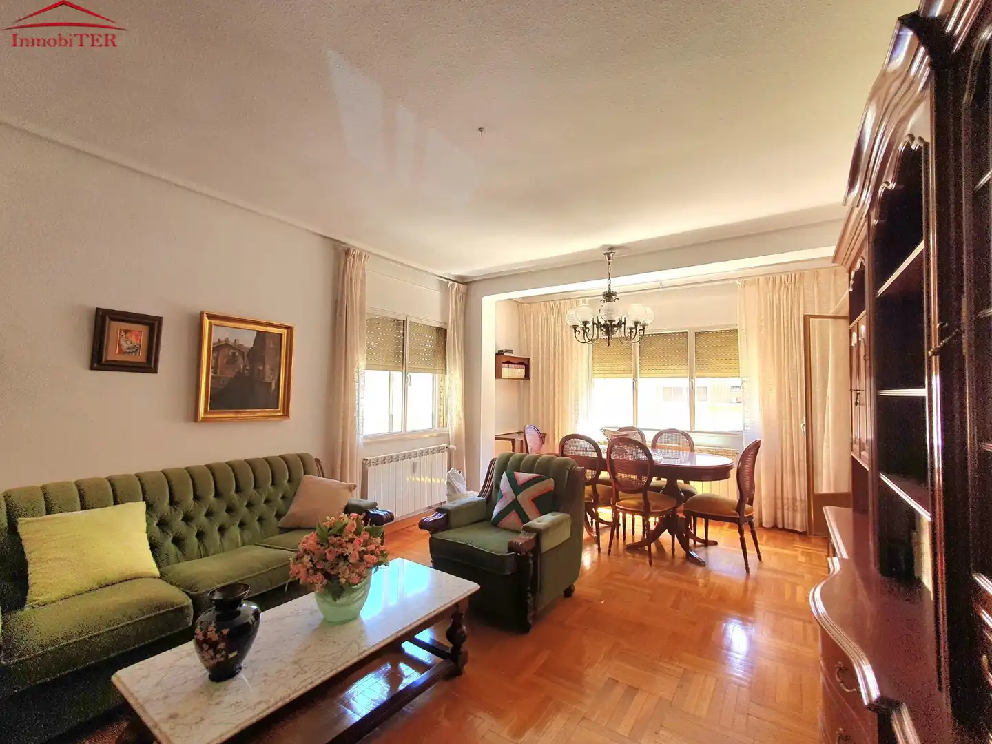 Wohnzimmer von Wohnung zum Verkauf in Teruel mit Heizung, Parkett und Abstellraum
