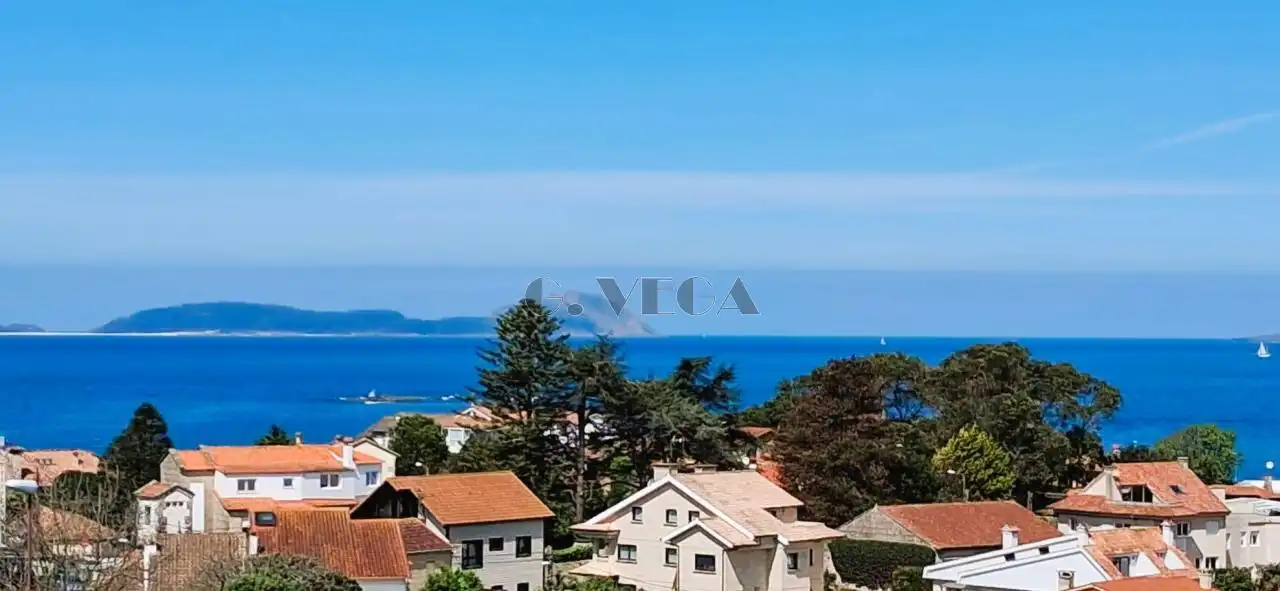Exterior view of Houses for sale in Vigo   with Heating, Private garden and Terrace