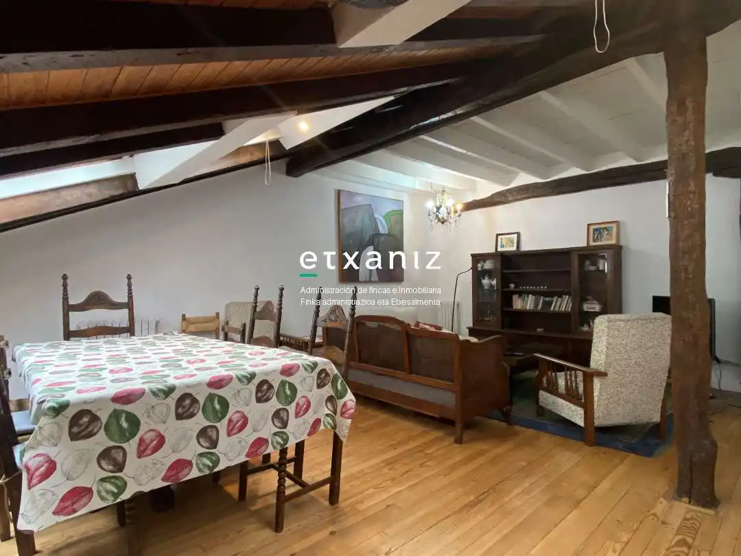Dining room of Flat for rent in Donostia - San Sebastián   with Heating, Oven and Washing machine