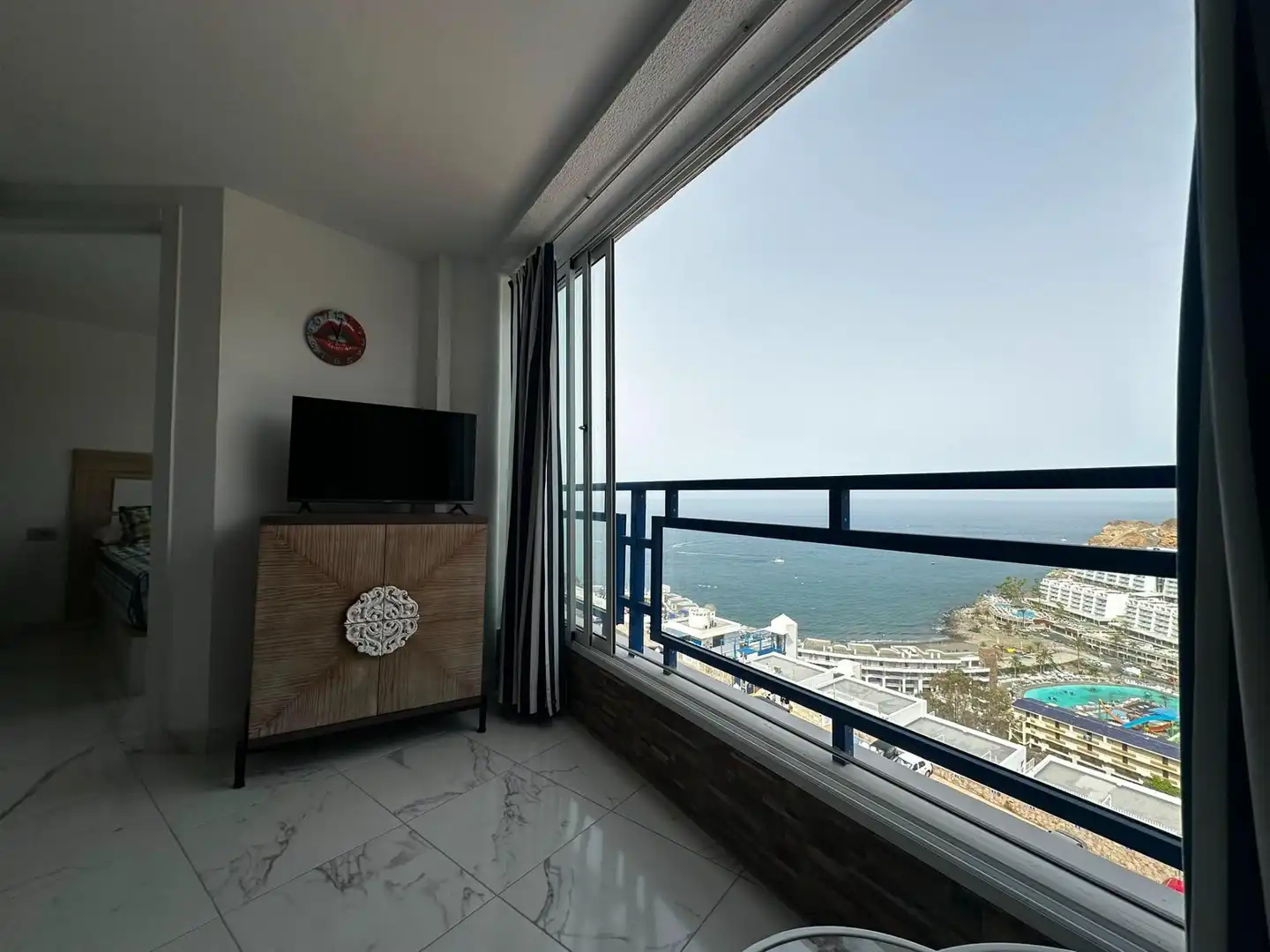 Habitación de Apartamento de alquiler en Mogán con Amueblado, Balcón y Piscina comunitaria