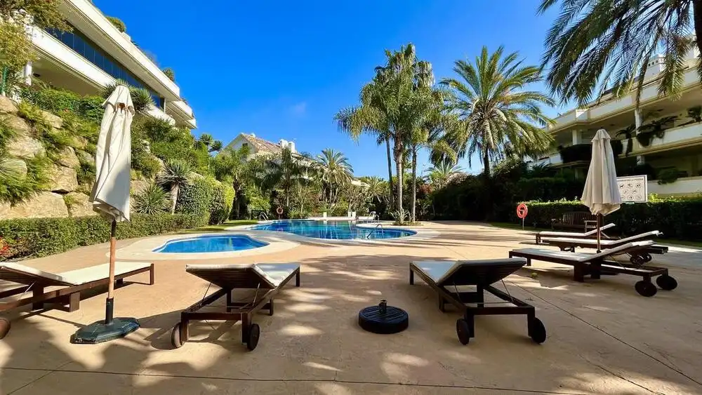 Swimming pool of Ground floor for rent in Marbella  with Air Conditioner, Private garden and Terrace
