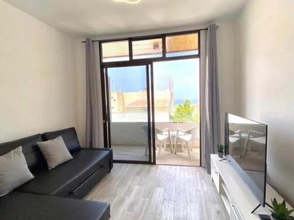 Dormitori de Apartament en venda en Arona amb Parquet, Terrassa i Balcó