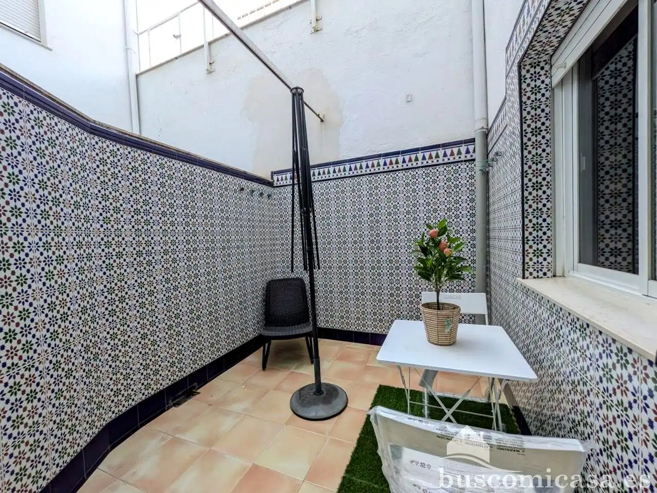 Terraza de Planta baja de alquiler en Linares con Aire acondicionado y Amueblado