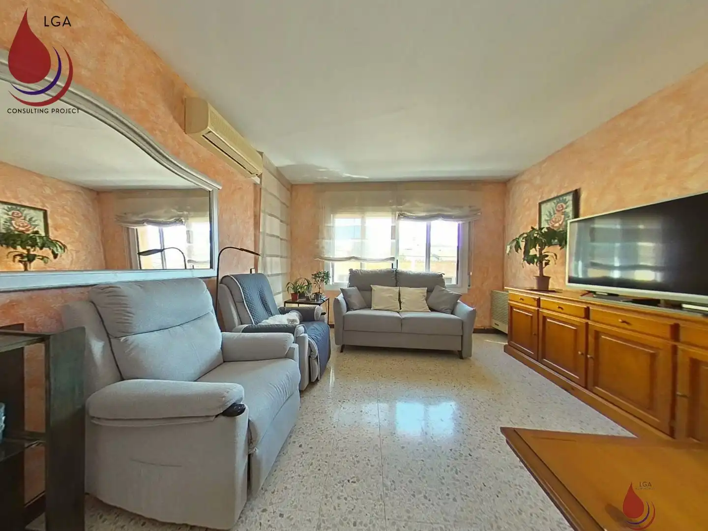 Living room of Flat for sale in Bellvei  with Air Conditioner, Heating and Storage room